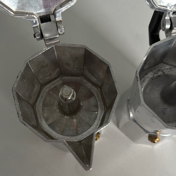 Italian Espresso Makers (2) - Picture 6 of 9